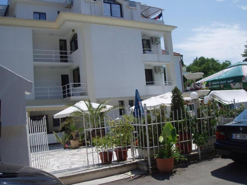 Апартамент Холи Sosopol Exterior foto